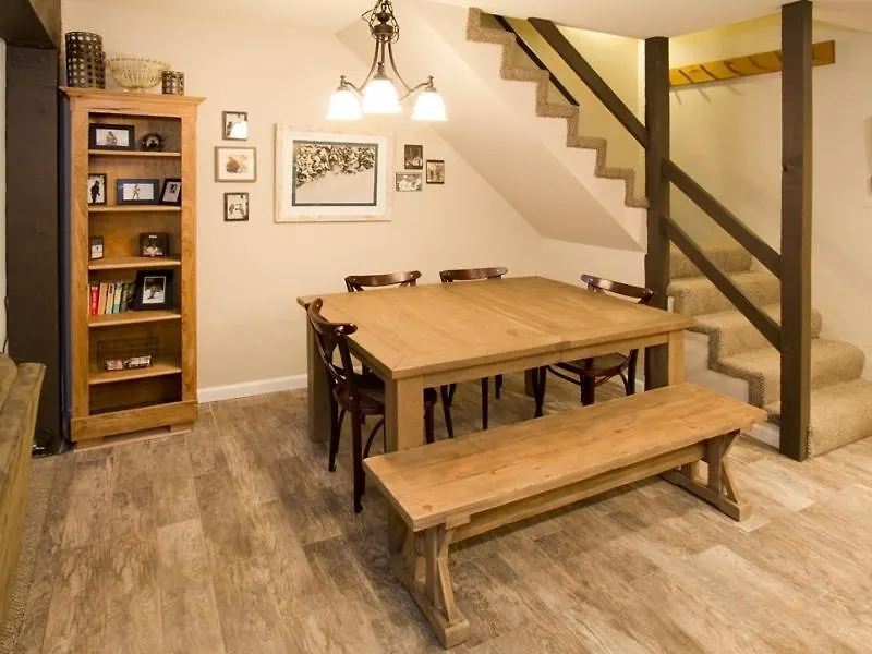 St Anton Wooded View 2-Bedroom Condos With Ski Lockers Mammoth Lakes Lejlighed